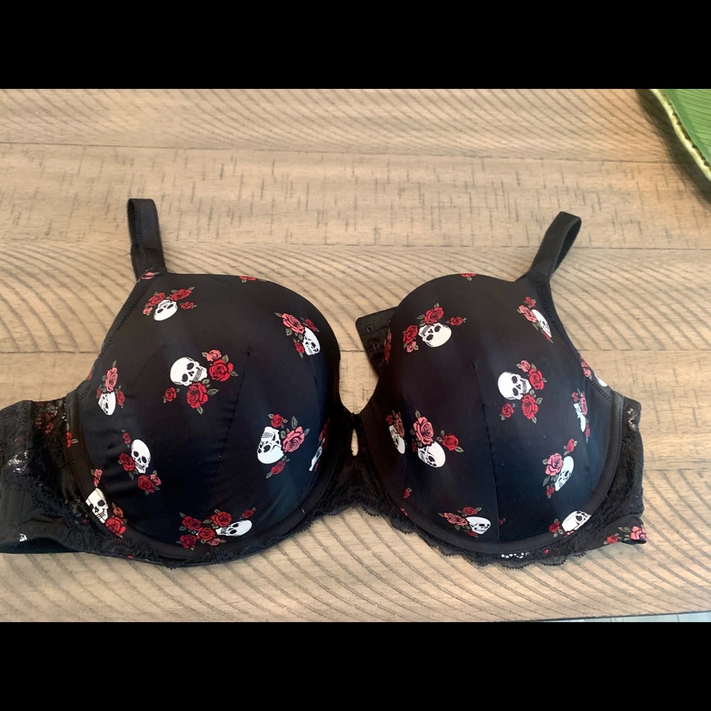 Torrid bra 40 DD